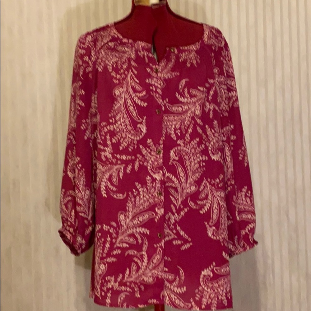Patterned banana republic blouse